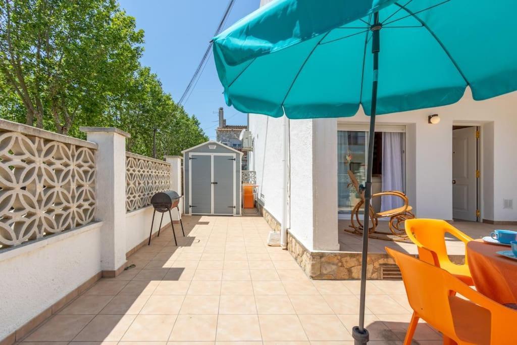 Casa Con Barbacoa, A 5 Minutos Del Centro Y El Mar En Coche, Trabuc Villa Empuriabrava Exterior photo